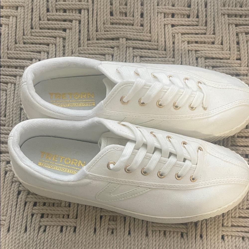 Tretorn Off-White Casual Sneakers - Picture 4 of 9